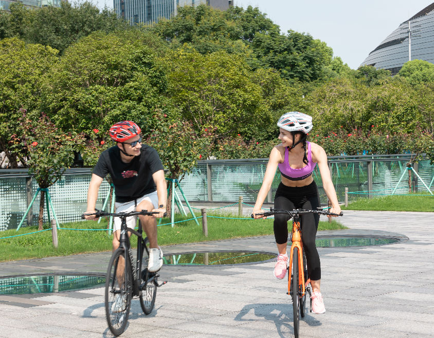 2022 Best Valentine's Day Gift Ideas for Her and Him  - velowavebike