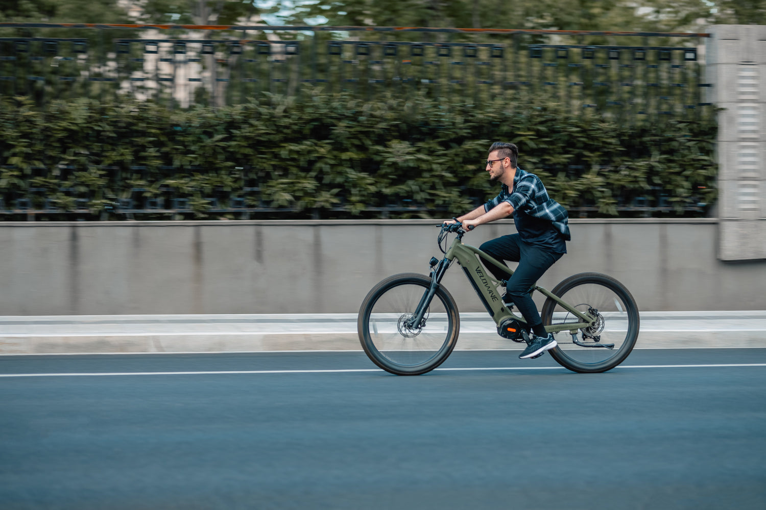 How to Prep Your eBike for Fall: October Maintenance Checklist